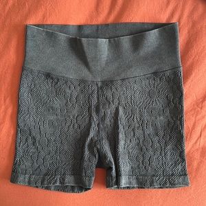 Aerie Offline Seamless Floral Short